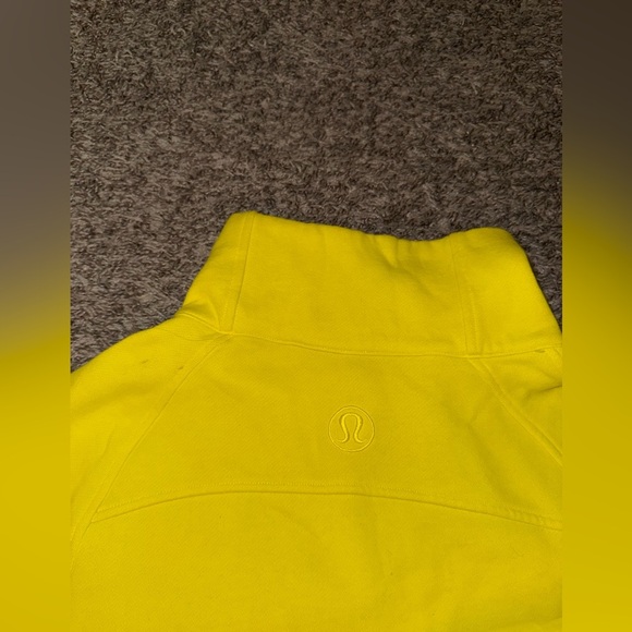 Women’s Lululemon Scuba Funnel Half-Zip Sonic Yellow Size Size M/L - Picture 5 of 16